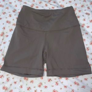 biker shorts